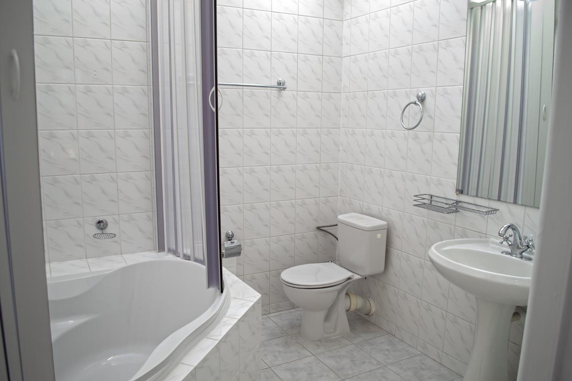 Penzion Rosel Nové Zámky Kamer foto